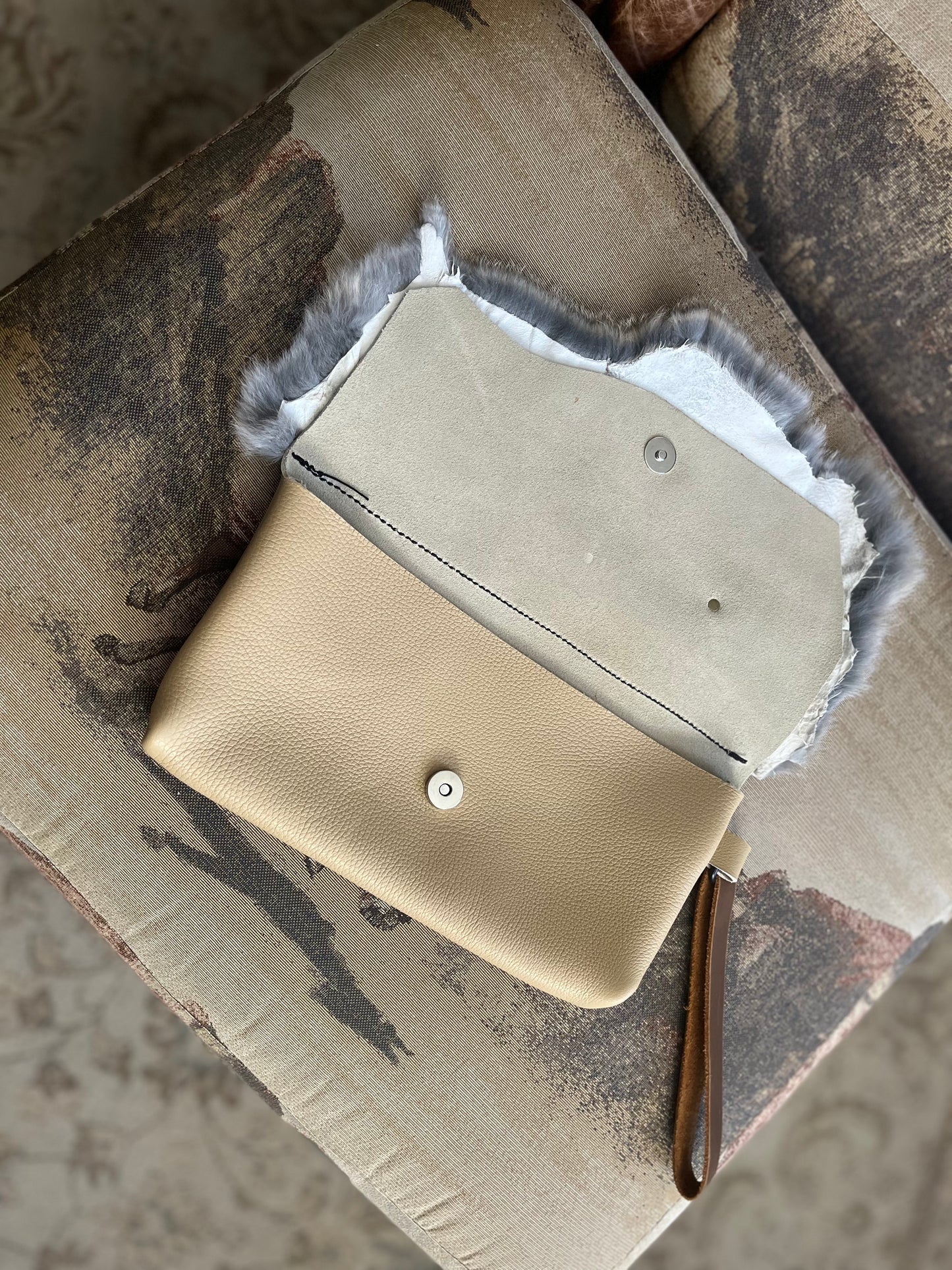 A Clutch With No Name
