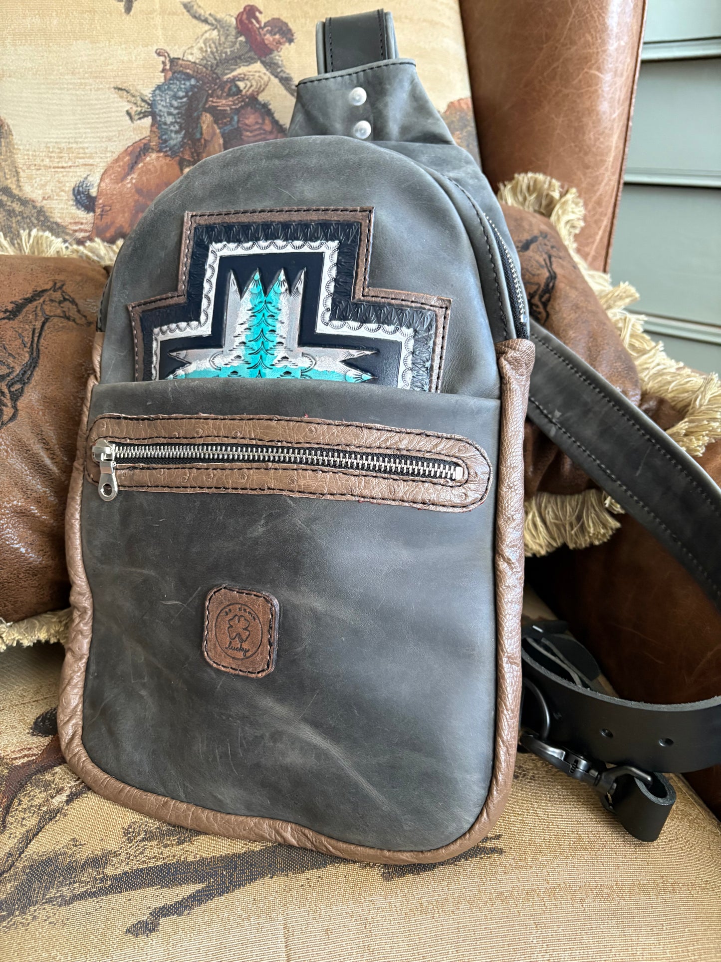 Troubadour sling bag